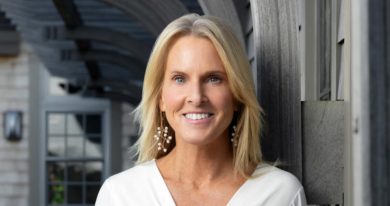 Elin Hilderbrand Net Worth