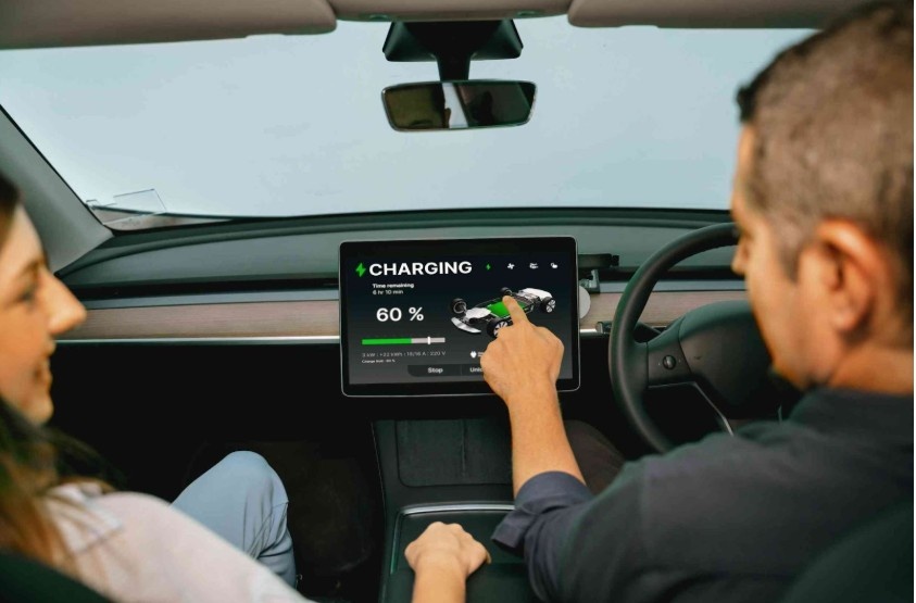 Do the Driving Modes in Cadillac Lyriq Offer Different Ranges or Battery Usages? A Deep Expert Look for Curious EV Drivers 4 Do the Driving Modes in Cadillac Lyriq Offer Different Ranges or Battery Usages? A Deep Expert Look for Curious EV Drivers